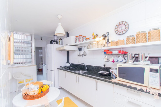 Imagem Apartamento com 2 Quartos à Venda, 75 m² em Petrópolis - Porto Alegre Imagem Apartamento com 2 Quartos à Venda, 75 m² em Petrópolis - Porto Alegre