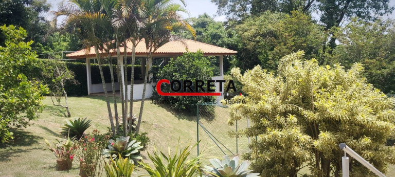 Imagem Casa com 3 Quartos à Venda, 322 m² em Ibiúna Imagem Casa com 3 Quartos à Venda, 322 m² em Ibiúna