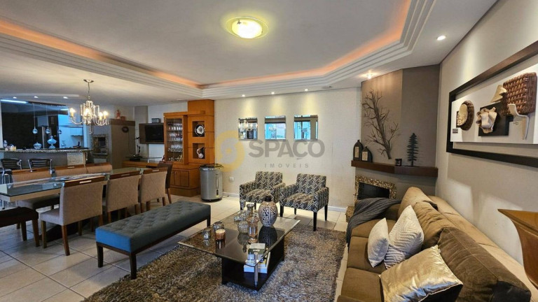 Imagem Casa com 3 Quartos à Venda, 260 m² em Chico De Paulo - Jaraguá Do Sul