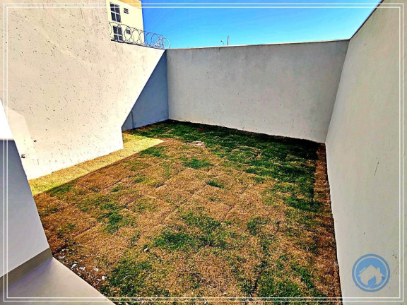 Casa com 3 Quartos à Venda, 74 m² em Novo Mundo - Uberlândia