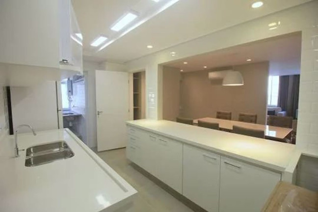 Imagem Apartamento com 2 Quartos à Venda, 129 m² em Itaim Bibi - São Paulo