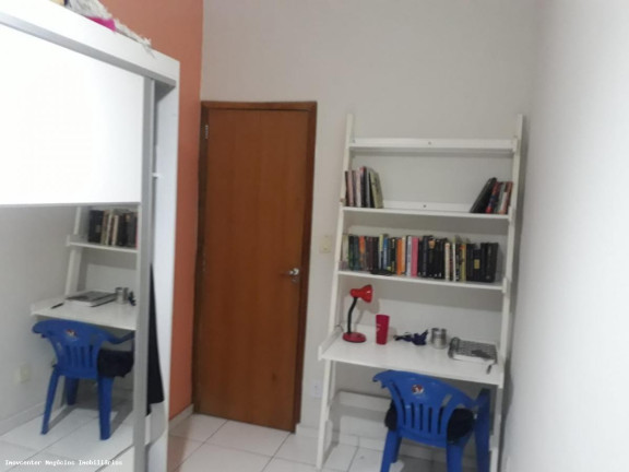 Imagem Casa com 3 Quartos à Venda, 110 m² em Ramos - Rio De Janeiro Imagem Casa com 3 Quartos à Venda, 110 m² em Ramos - Rio De Janeiro