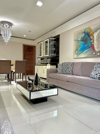 Imagem Imóvel com 3 Quartos à Venda, 115 m² em Praia Do Canto - Vitória Imagem Imóvel com 3 Quartos à Venda, 115 m² em Praia Do Canto - Vitória