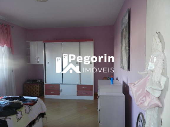 Imagem Sobrado com 4 Quartos à Venda, 420 m² em Maria Antonieta - Pinhais