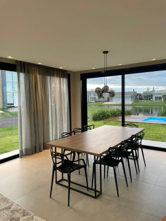 Imagem Casa com 4 Quartos à Venda, em Rainha Do Mar - Xangri-lá Imagem Casa com 4 Quartos à Venda, em Rainha Do Mar - Xangri-lá