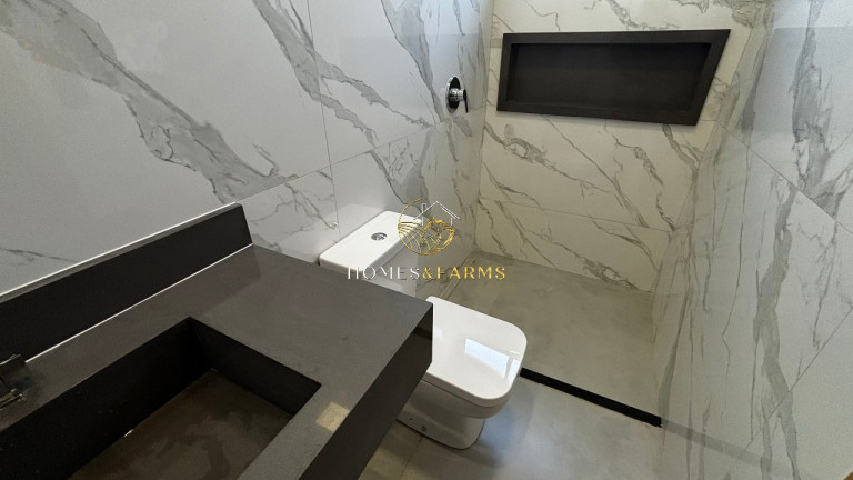 Imagem Casa com 3 Quartos à Venda, 147 m² em Jardins Bolonha - Senador Canedo