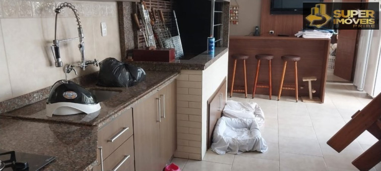 Imagem Casa com 4 Quartos à Venda, 360 m² em Centro - Pelotas