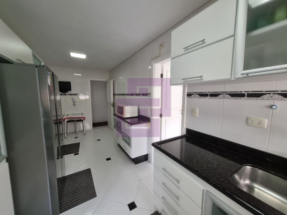 Imagem Apartamento com 3 Quartos à Venda, 230 m² em Pitangueiras - Guarujá