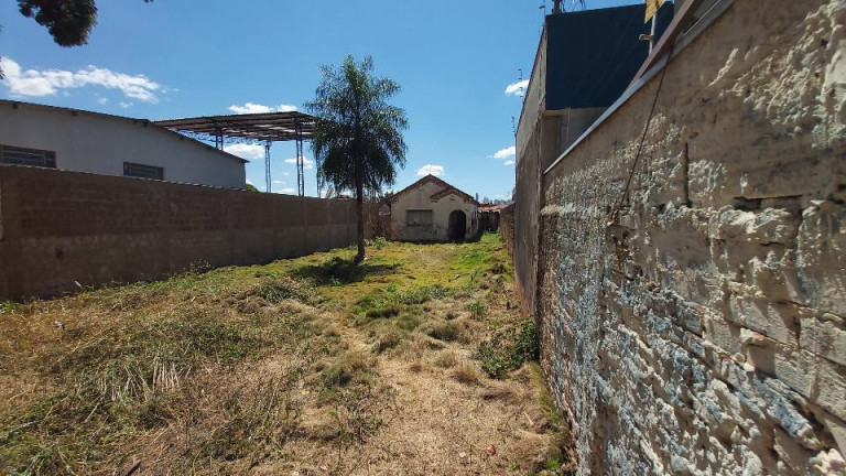 Imagem Terreno à Venda, 500 m² em Vila Carvalho - Campo Grande