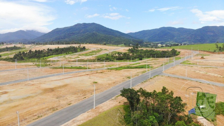 Imagem Terreno à Venda, 1.000 m² em Centro - Governador Celso Ramos
