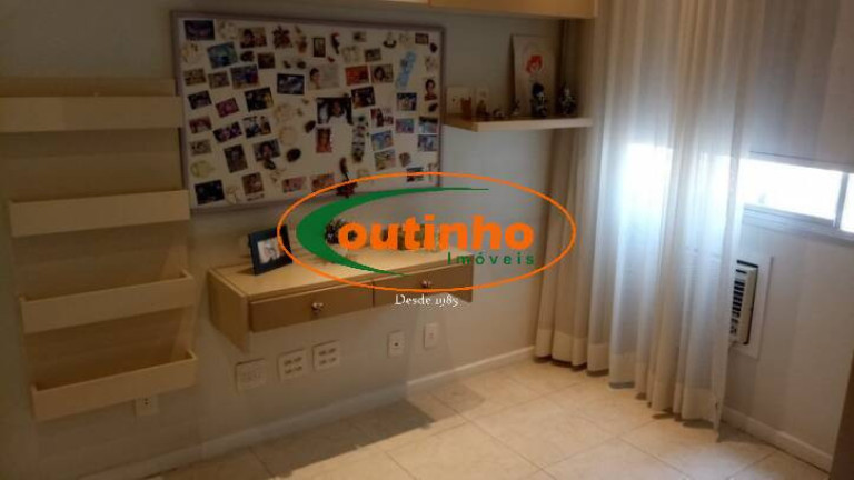 Imagem Apartamento com 4 Quartos à Venda, 178 m² em Maracanã - Rio De Janeiro Imagem Apartamento com 4 Quartos à Venda, 178 m² em Maracanã - Rio De Janeiro