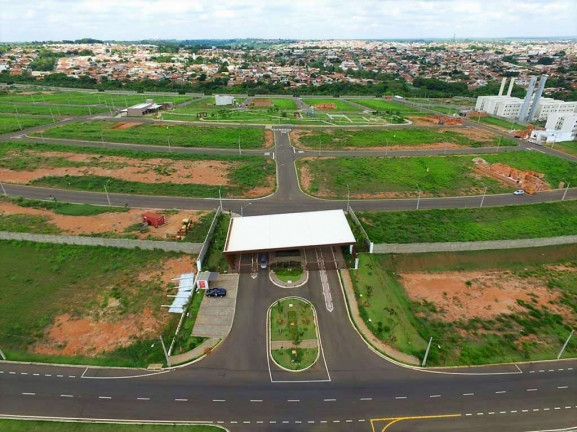 Imagem Imóvel com 3 Quartos à Venda, 160 m² em Vila Motta - Catanduva Imagem Imóvel com 3 Quartos à Venda, 160 m² em Vila Motta - Catanduva