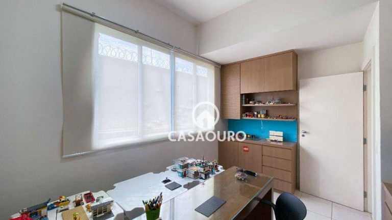 Imagem Casa com 4 Quartos à Venda, 367 m² em Le Cottage - Nova Lima Imagem Casa com 4 Quartos à Venda, 367 m² em Le Cottage - Nova Lima