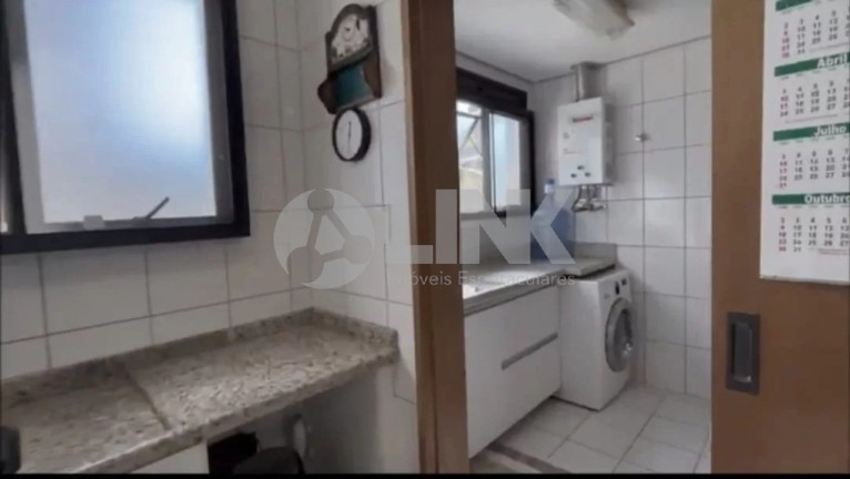 Imagem Apartamento com 3 Quartos à Venda, 261 m² em Menino Deus - Porto Alegre