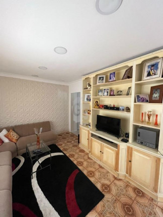 Imagem Casa com 4 Quartos à Venda, 208 m² em Vila Galvão - Jundiaí