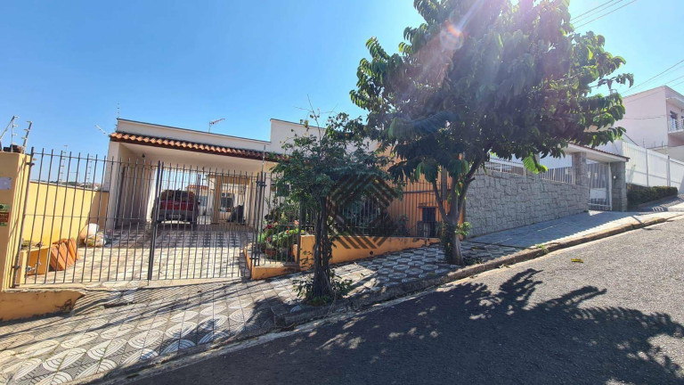 Imagem Casa com 2 Quartos à Venda, 201 m² em Trujillo - Sorocaba Imagem Casa com 2 Quartos à Venda, 201 m² em Trujillo - Sorocaba