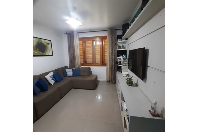 Imagem Imóvel com 2 Quartos à Venda, 55 m² em Santa Tereza - Porto Alegre Imagem Imóvel com 2 Quartos à Venda, 55 m² em Santa Tereza - Porto Alegre