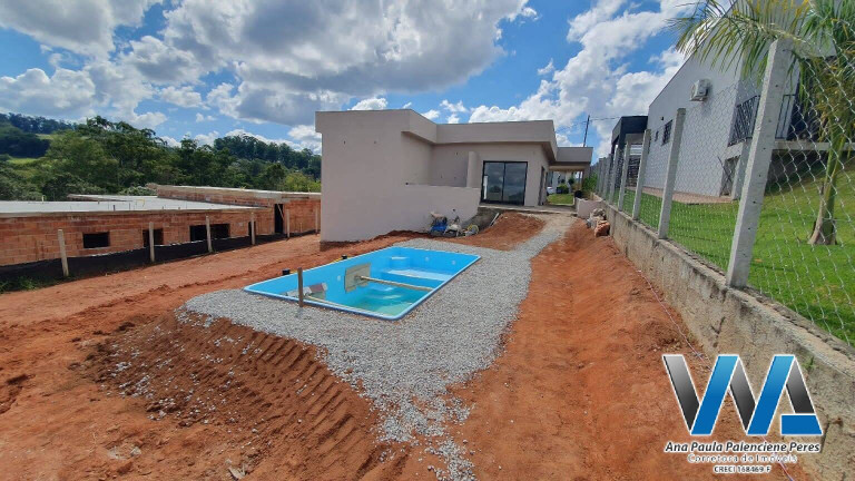 Imagem Casa de Condomínio com 3 Quartos à Venda, 120 m² em Curitibanos - Bragança Paulista