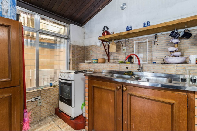 Imagem Casa com 3 Quartos à Venda, 260 m² em Partenon - Porto Alegre Imagem Casa com 3 Quartos à Venda, 260 m² em Partenon - Porto Alegre