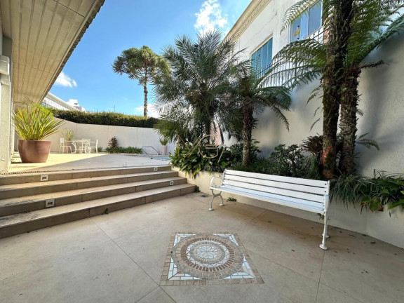 Imagem Casa com 3 Quartos à Venda, 278 m² em Batel - Curitiba Imagem Casa com 3 Quartos à Venda, 278 m² em Batel - Curitiba