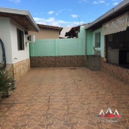 Imagem Casa com 3 Quartos à Venda, 360 m² em Cristo Rei - Várzea Grande Imagem Casa com 3 Quartos à Venda, 360 m² em Cristo Rei - Várzea Grande