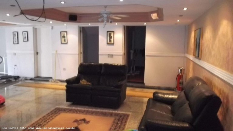 Imagem Casa com 7 Quartos à Venda, 550 m² em Interlagos - São Paulo