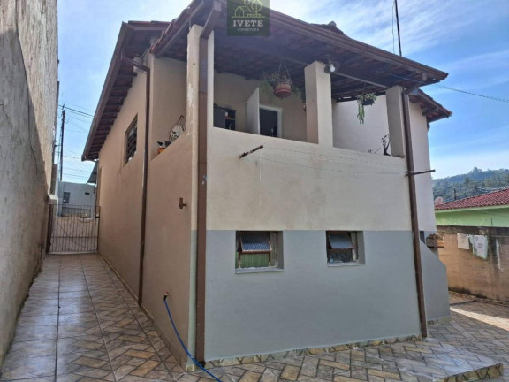 Imagem Casa com 2 Quartos à Venda, 140 m² em Lindóia Imagem Casa com 2 Quartos à Venda, 140 m² em Lindóia