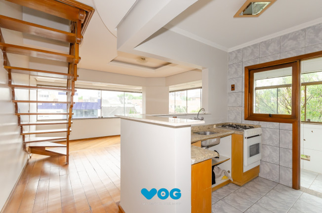 Imagem Imóvel com 3 Quartos à Venda, 195 m² em Jardim Itu - Porto Alegre