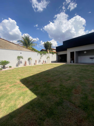 Imagem Casa com 3 Quartos à Venda, 153 m² em Setor Barra Da Tijuca - Goiânia Imagem Casa com 3 Quartos à Venda, 153 m² em Setor Barra Da Tijuca - Goiânia