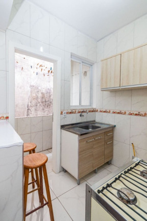 Imagem Imóvel com 1 Quarto à Venda, 46 m² em São João - Porto Alegre Imagem Imóvel com 1 Quarto à Venda, 46 m² em São João - Porto Alegre