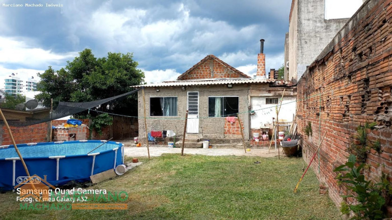 Imagem Terreno à Venda, 329 m² em Centro - Santa Maria Imagem Terreno à Venda, 329 m² em Centro - Santa Maria