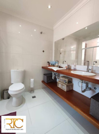 Imagem Casa com 6 Quartos à Venda, 450 m² em Interlagos - São Paulo Imagem Casa com 6 Quartos à Venda, 450 m² em Interlagos - São Paulo