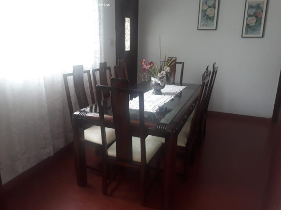 Imagem Casa com 3 Quartos à Venda, 220 m² em Vila Bastos - Santo André Imagem Casa com 3 Quartos à Venda, 220 m² em Vila Bastos - Santo André