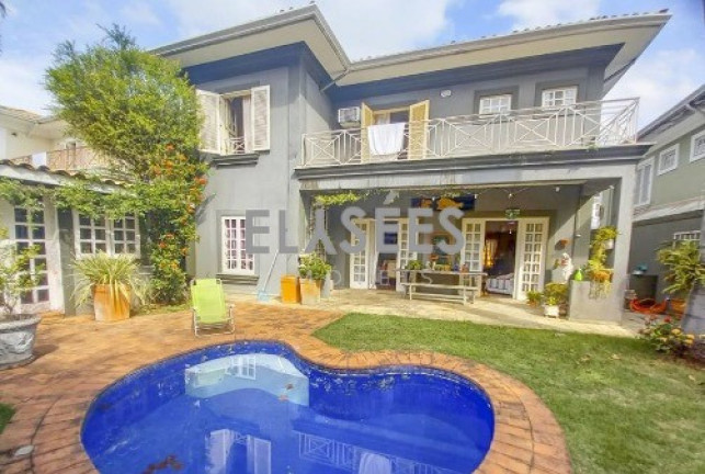 Imagem Sobrado com 4 Quartos à Venda, 258 m² em Morumbi - São Paulo Imagem Sobrado com 4 Quartos à Venda, 258 m² em Morumbi - São Paulo