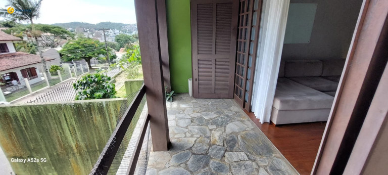 Imagem Casa com 3 Quartos à Venda, 360 m² em Pantanal - Florianópolis Imagem Casa com 3 Quartos à Venda, 360 m² em Pantanal - Florianópolis