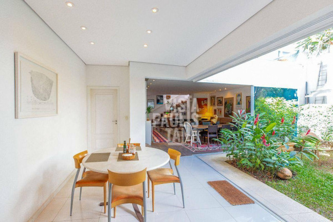 Casa com 2 Quartos à Venda, 877 m² em Jardim Paulista - São Paulo