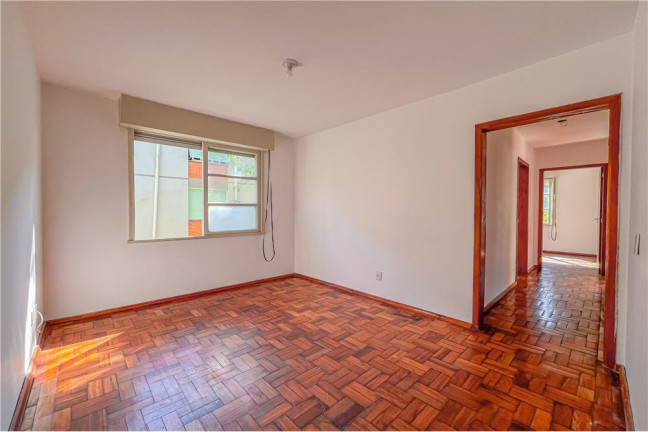 Imagem Apartamento com 3 Quartos à Venda, 62 m² em Cristal - Porto Alegre Imagem Apartamento com 3 Quartos à Venda, 62 m² em Cristal - Porto Alegre