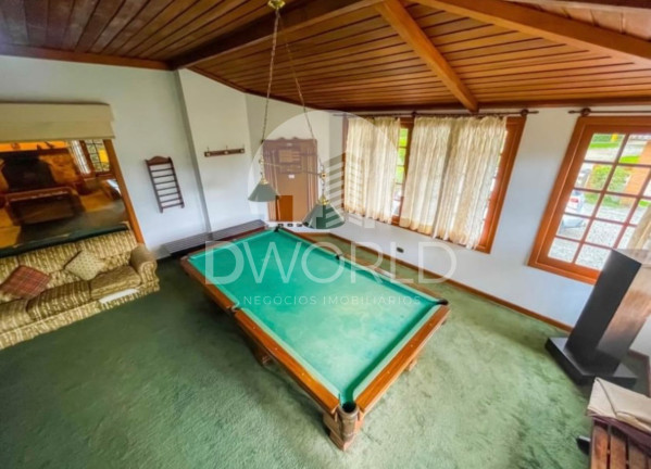 Imagem Casa com 6 Quartos à Venda, 720 m² em Capivari - Campos Do Jordão Imagem Casa com 6 Quartos à Venda, 720 m² em Capivari - Campos Do Jordão