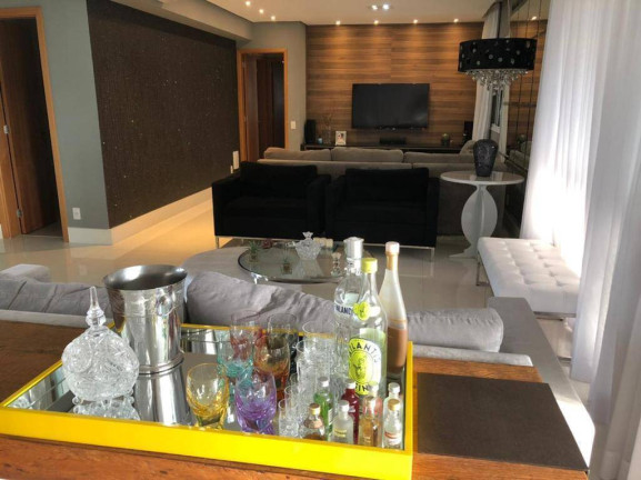 Imagem Apartamento com 3 Quartos à Venda, 200 m² em Vila Mariana - São Paulo Imagem Apartamento com 3 Quartos à Venda, 200 m² em Vila Mariana - São Paulo