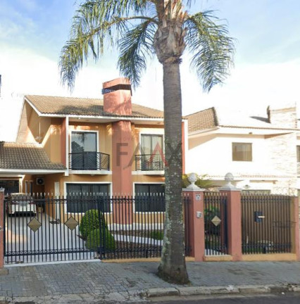 Imagem Casa com 2 Quartos à Venda, 196 m² em Centro - Guarapuava Imagem Casa com 2 Quartos à Venda, 196 m² em Centro - Guarapuava