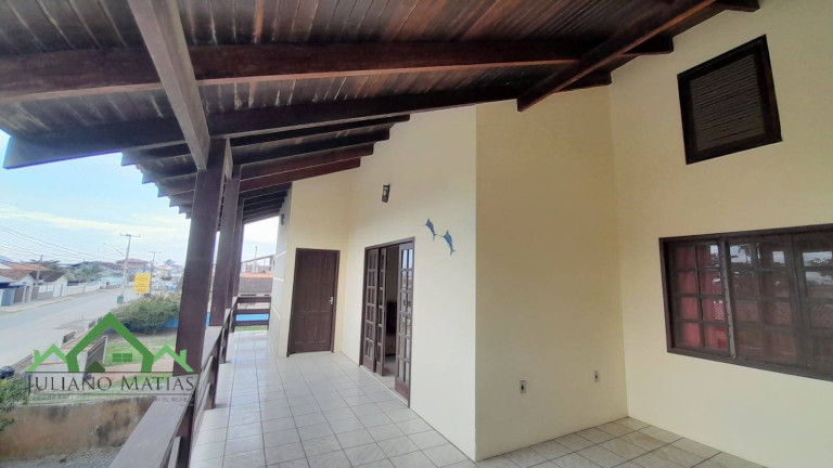 Imagem Sobrado com 5 Quartos à Venda, 280 m² em Costeira - Balneário Barra Do Sul