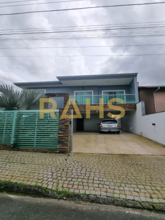 Imagem Casa com 3 Quartos à Venda, 550 m² em Nova Brasília - Joinville Imagem Casa com 3 Quartos à Venda, 550 m² em Nova Brasília - Joinville