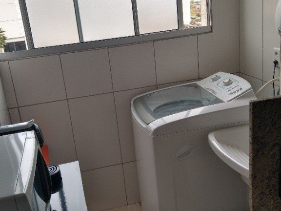 Imagem Apartamento com 2 Quartos à Venda, 49 m² em Cabral - Contagem