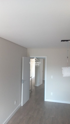 Imagem Sobrado com 3 Quartos à Venda, em Saguaçu - Joinville Imagem Sobrado com 3 Quartos à Venda, em Saguaçu - Joinville