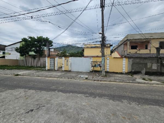 Imagem Casa com 2 Quartos à Venda, 504 m² em Comendador Soares - Nova Iguacu Imagem Casa com 2 Quartos à Venda, 504 m² em Comendador Soares - Nova Iguacu