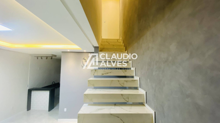 Imagem Casa com 4 Quartos à Venda, 150 m² em João Paulo - Feira De Santana Imagem Casa com 4 Quartos à Venda, 150 m² em João Paulo - Feira De Santana