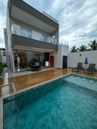 Imagem Casa com 4 Quartos à Venda, 300 m² em Portal De Jacaraípe - Serra Imagem Casa com 4 Quartos à Venda, 300 m² em Portal De Jacaraípe - Serra