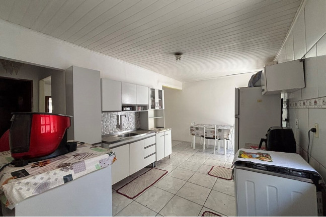 Imagem Casa com 2 Quartos à Venda, 98 m² em Guajuviras - Canoas Imagem Casa com 2 Quartos à Venda, 98 m² em Guajuviras - Canoas