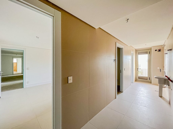 Imagem Apartamento com 3 Quartos à Venda, 388 m² em Moinhos De Vento - Porto Alegre