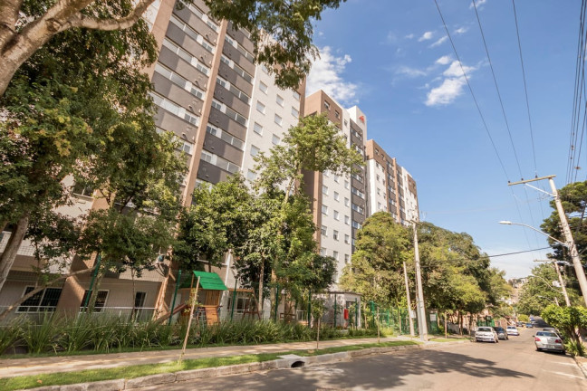 Imagem Apartamento com 2 Quartos à Venda, 57 m² em Santo Antônio - Porto Alegre Imagem Apartamento com 2 Quartos à Venda, 57 m² em Santo Antônio - Porto Alegre
